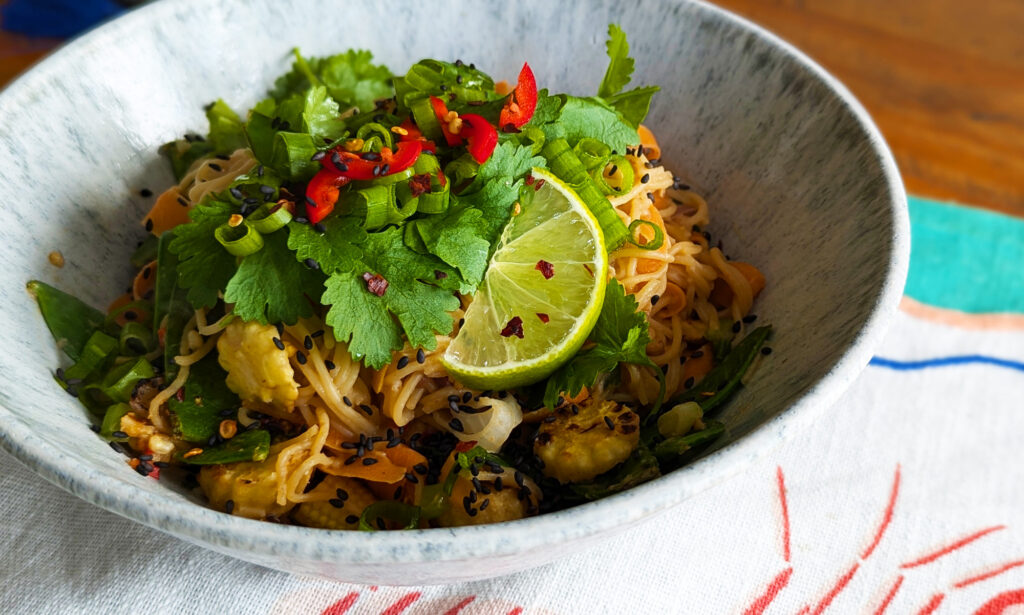 gluten free spicy peanut and miso noodles