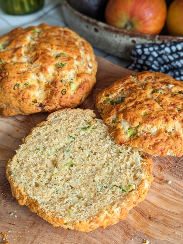 sliced gluten free cheddar and spring onion roll